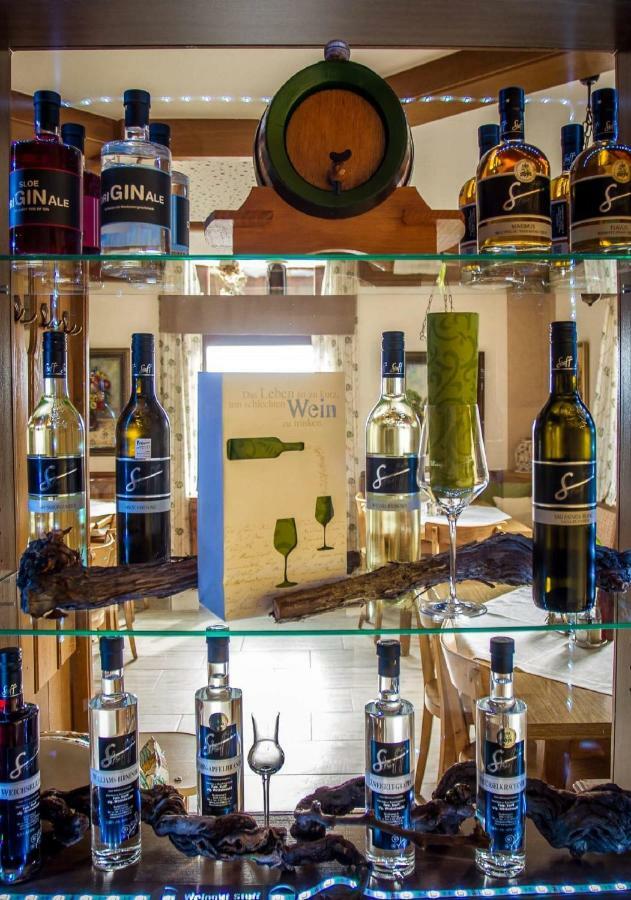 Weingut Stoff Bed & Breakfast Kitzeck im Sausal Eksteriør bilde